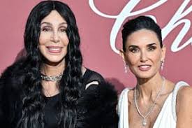 Del cariñoso encuentro de Cher y Demi Moore a los osados looks de ...